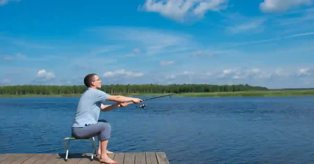 how to throw a fishing rod
